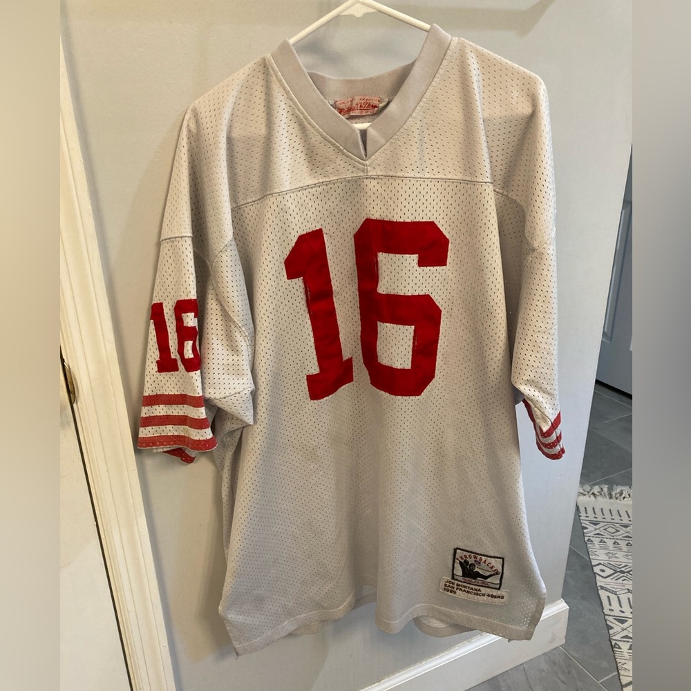 Joe Montana Throwback jersey 49ers Mitchell & Ness sz 54